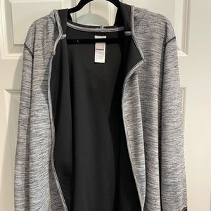 Chico’s Zenergy Reversible Knit Cardigan, Black and Gray, Size 3(16/18)